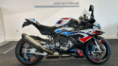BMW M1000 RR